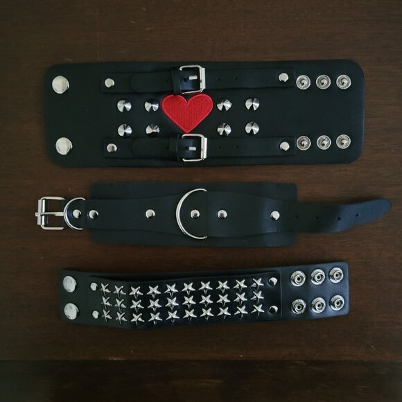 Hot Topic Goth Emo Grunge 2pc Cuff Set - Picture 1 of 1
